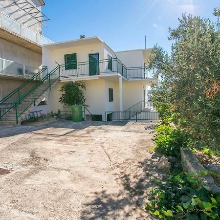 פרימוסטן Apartments Anica מראה חיצוני תמונה