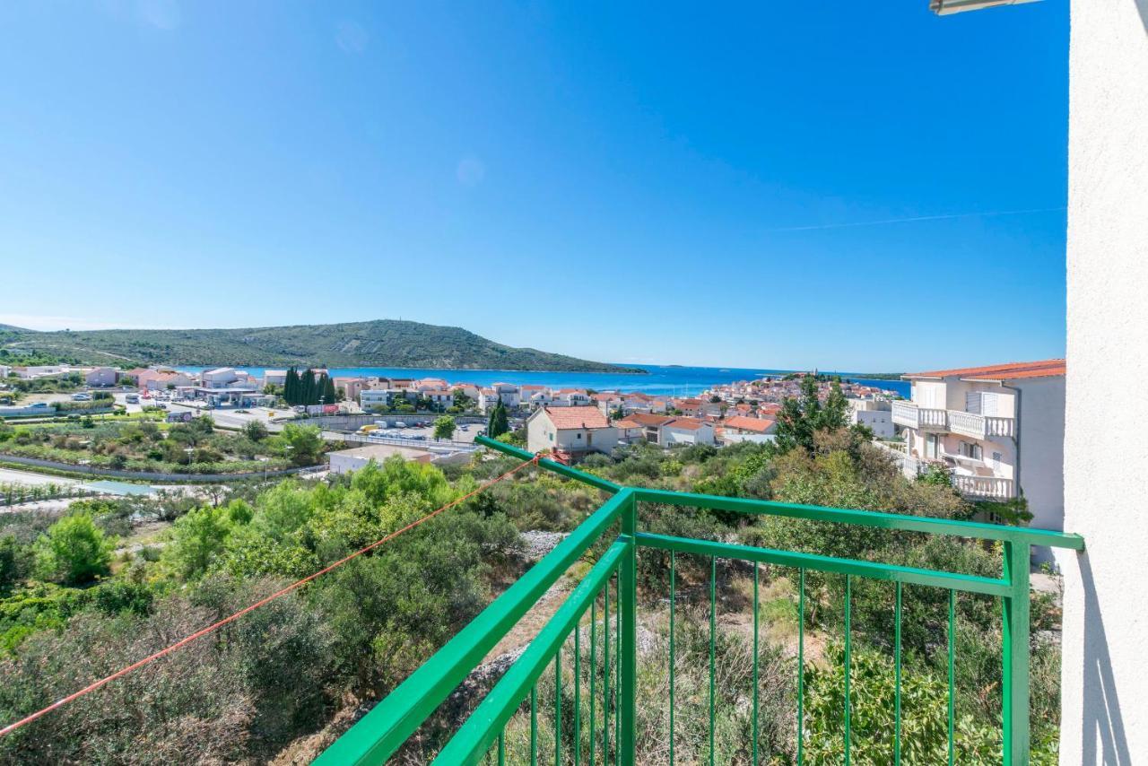פרימוסטן Apartments Anica מראה חיצוני תמונה